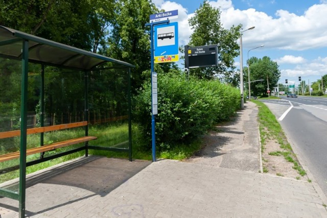Pierwsze tablice elektroniczne na przystankach komunikacji miejskich w Bytomiu zostały już zamontowane.