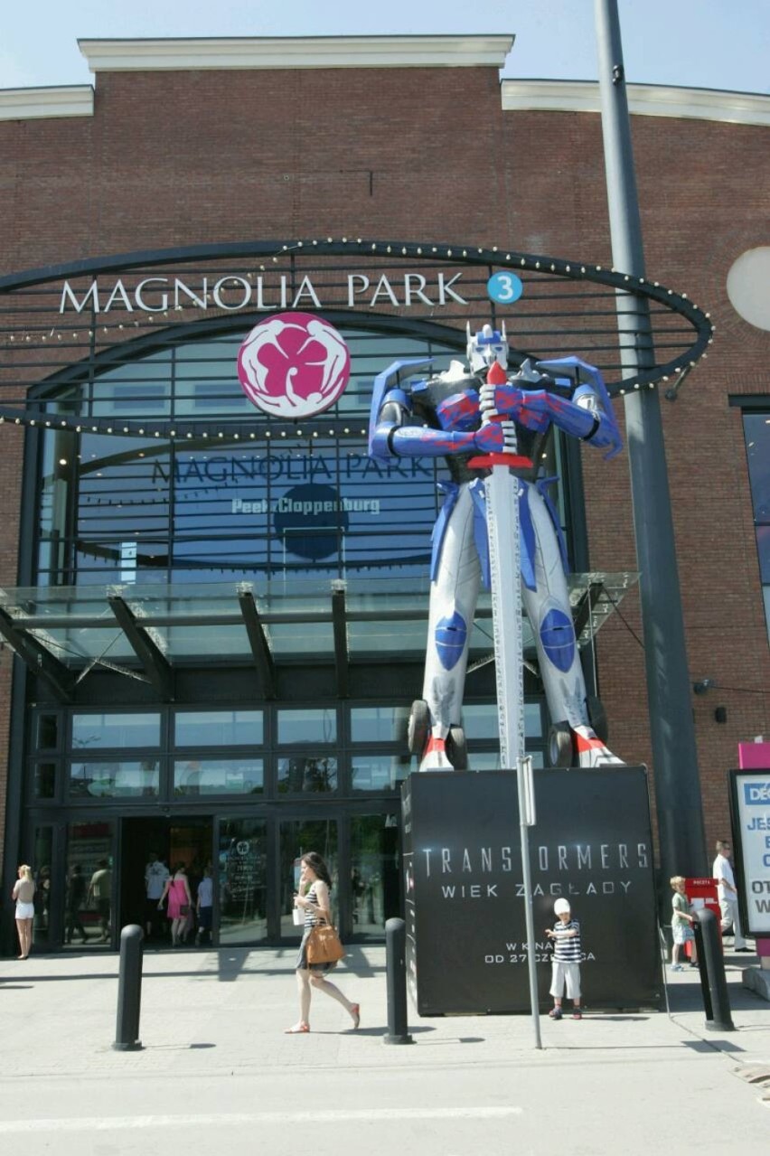 Wrocław: Transformersy pod Magnolia Park! (ZDJĘCIA)