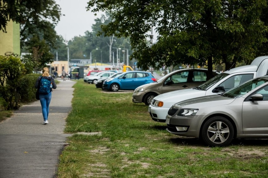 Na osiedlu Bartodzieje nowe miejsca parkingowe powstaną przy...