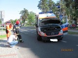 Wypadek w Bornem Sulinowie. Karetka pogotowia zderzyła się z samochodem [ZDJĘCIA]