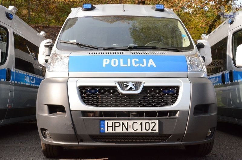 KPP Malbork otrzymała ambulans dla policjantów drogówki