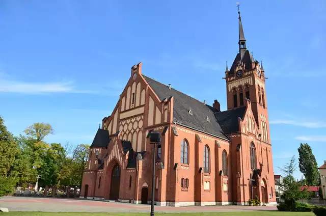 Msze święte w Kędzierzynie-Koźlu. Godziny mszy świętych w Kędzierzynie-Koźlu