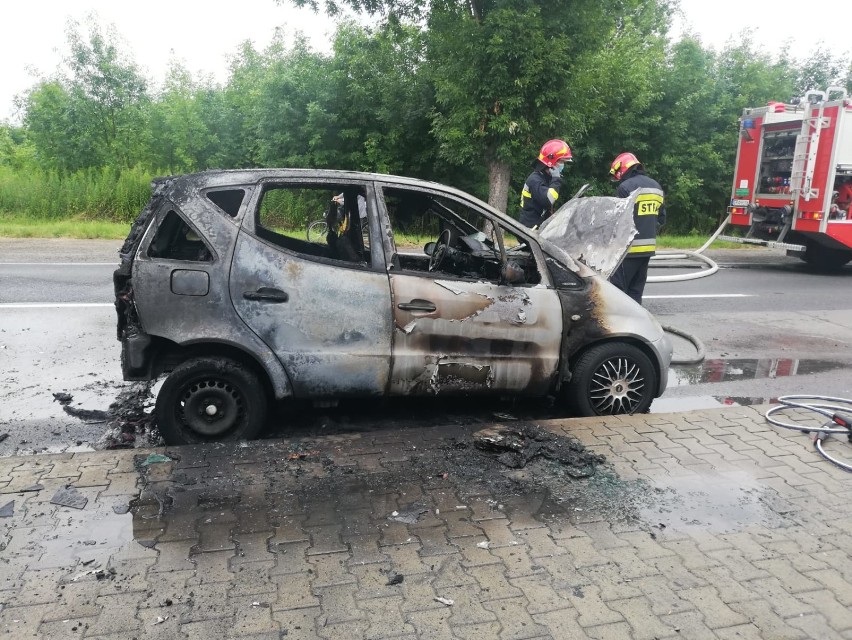 Pożar na ul. Przedborskiej w Radomsku. Palił się samochód...