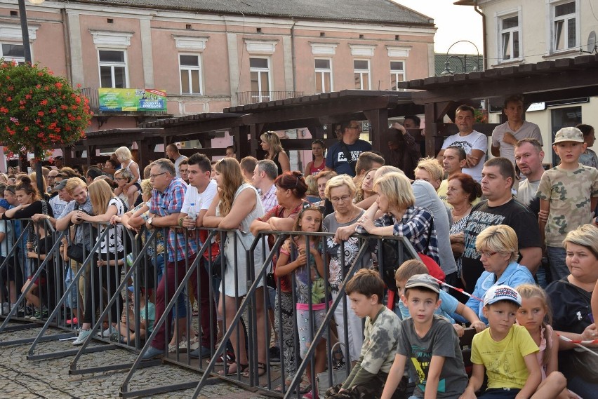 Skierniewiczanie w Powstaniu Warszawskim. Rekonstrukcja na...