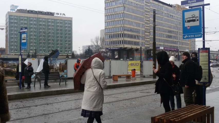 Przebudowa centrum Katowic - centralny przystanek tramwajowy...