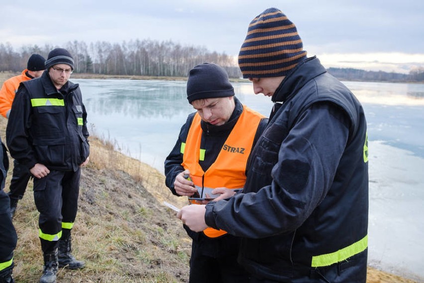 Tydzień temu 300 osób przeczesywało okolice Borzęcina, w...