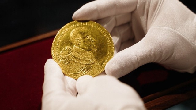 Najdroższa moneta w Polsce - 50 dukatów Zygmunta III Wazy wybite w mennicy koronnej w Bydgoszczy to bez wątpienia obiekt klasy muzealnej, a przy tym niespotykane dzieło medalierskie.