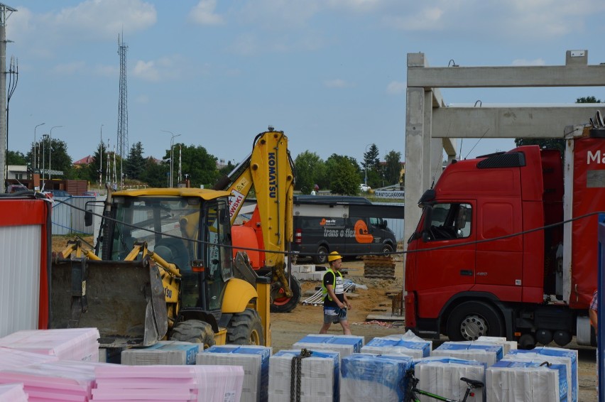 Lidl w Żarach rośnie jak na drożdżach. Kiedy otwarcie nowego marketu? [ZDJĘCIA, WIDEO]