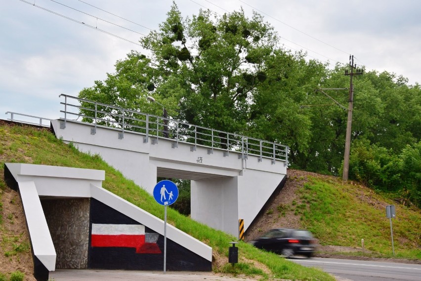 Wiadukt gotowy, teraz remontują tor z Wielunia do Kępna. Pociąg Intercity kursuje inną trasą ZDJĘCIA