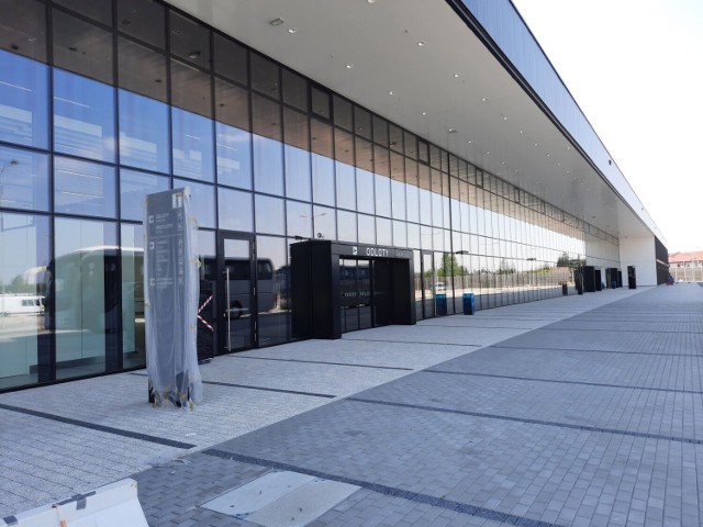 Terminal lotniska w Radomiu jest już gotowy na przyjęcie pasażerów.