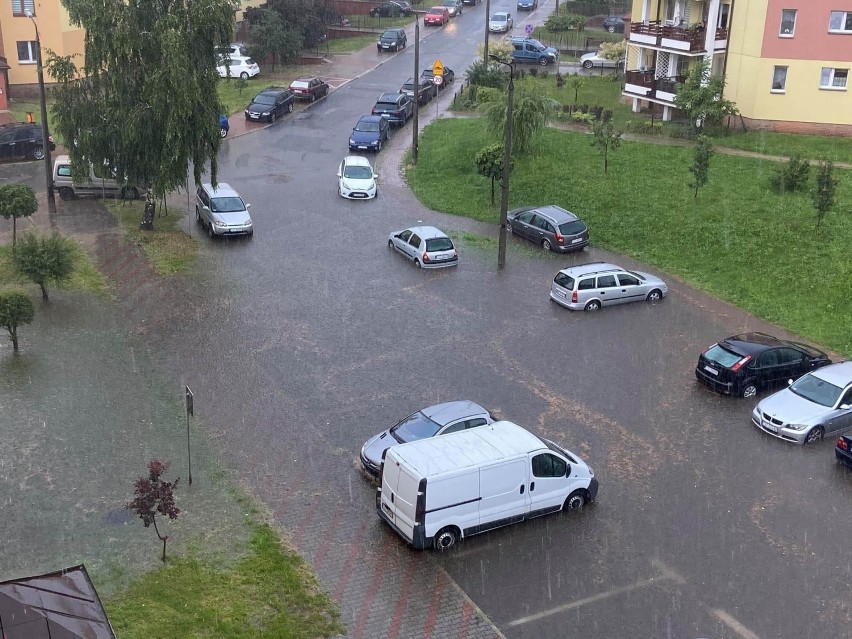 Ogromne ilości wody - około 50 litrów w ciągu godziny na...