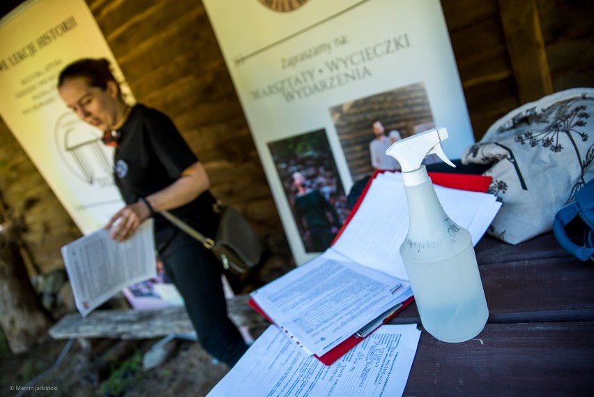 Fundacja Brama Epok zaprosiła mieszkańców Mileszew do Osady Milewita (niedaleko Brodnicy). Było kino plenerowe, warsztaty. Zobaczcie zdjęcia