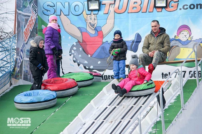 Snowtubing w Żorach: Tak dzieci bawiły się na specjalnym...