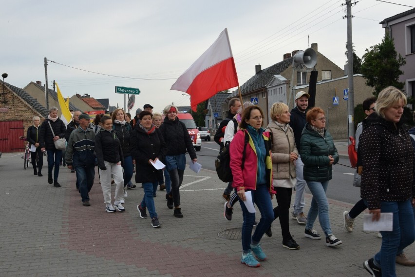 Około 100 pątników wyruszyło w trasę XIV Pielgrzymki...