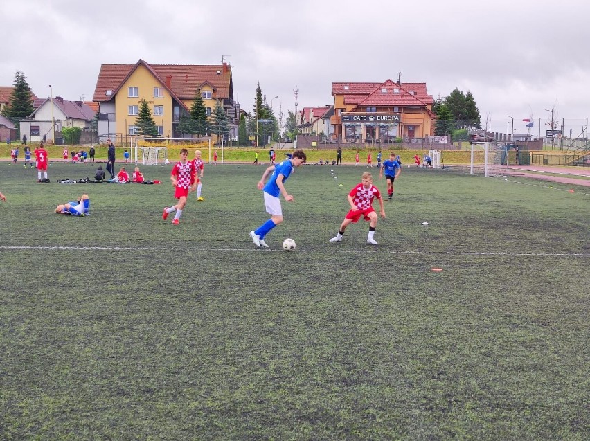 W Akademii Piłkarskiej Oborniki szkolą młodych adeptów piłki nożnej