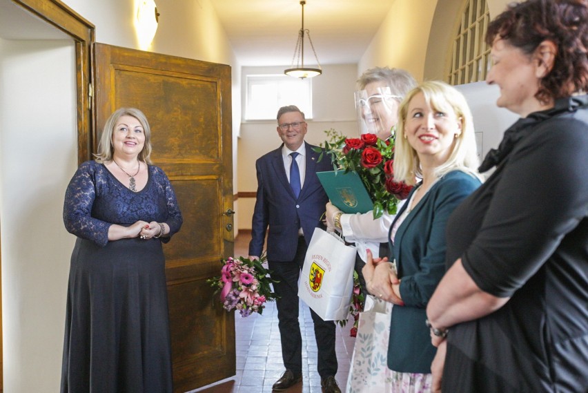 Przewodnicząca sejmiku Elżbieta Piniewska otworzyła biuro w Inowrocławiu