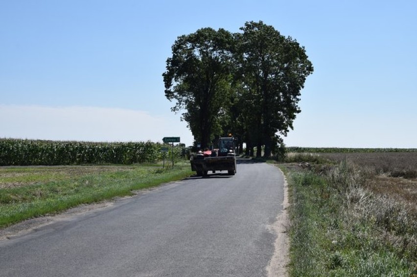 Będą nowe drogi w Wonieściu i ze Spławia do Starego Bojanowa ZDJĘCIA