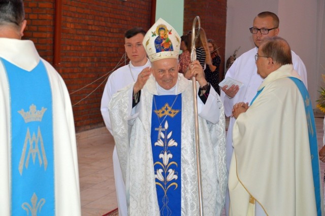 Biskup Edward Frankowski, z prawej ojciec Tadeusz Rydzyk