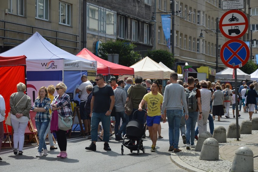 Na Świętojańskiej prezentowali się najlepsi gdyńscy restauratorzy ZDJĘCIA 