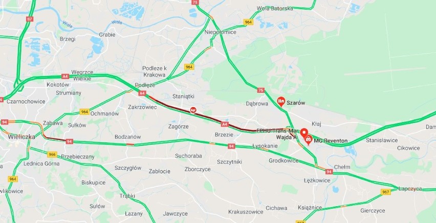 Wypadek na A4. Zderzyło się kilka samochodów osobowych