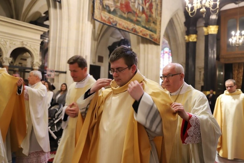 Święcenia kapłańskie w katedrze na Wawelu
