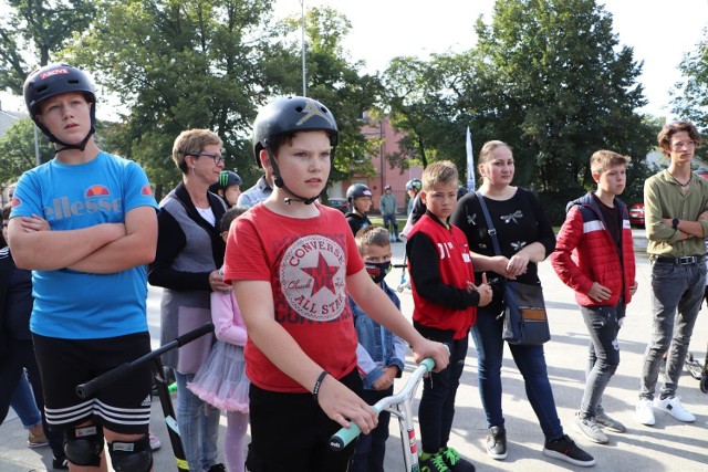 Sportowe zakończenie wakacji w skateparku w Kaliszu