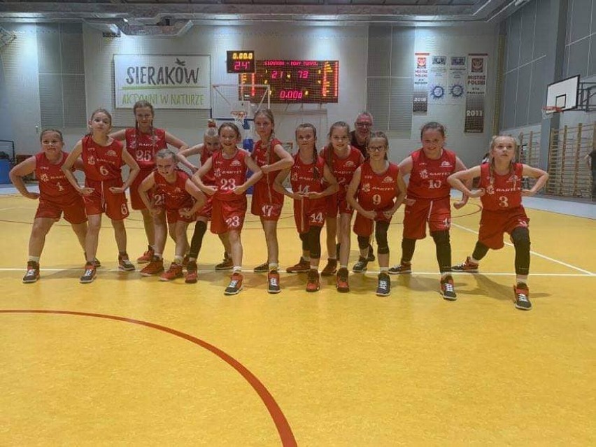 Dream Team z kolejnymi zwycięstwami! Najmłodsza drużyna w drodze do tytułu Mistrza Wielkopolski