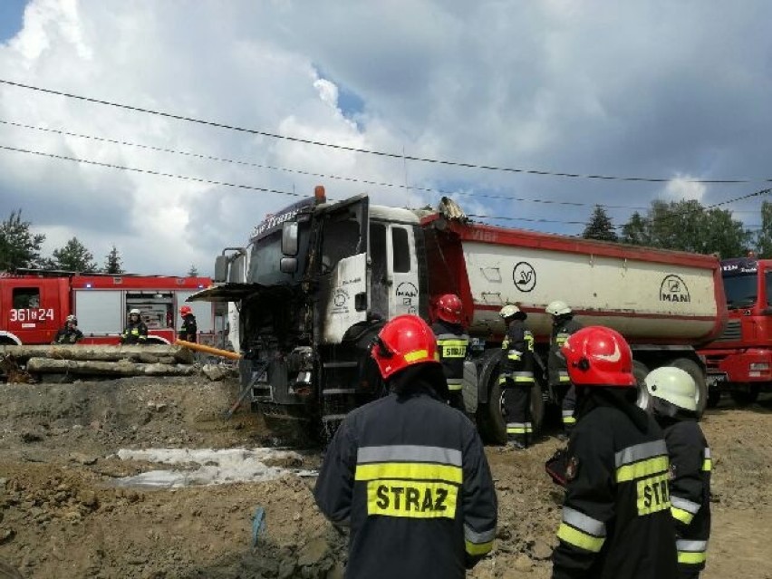 Pożar ciężarówki przy ul. Spokojnej