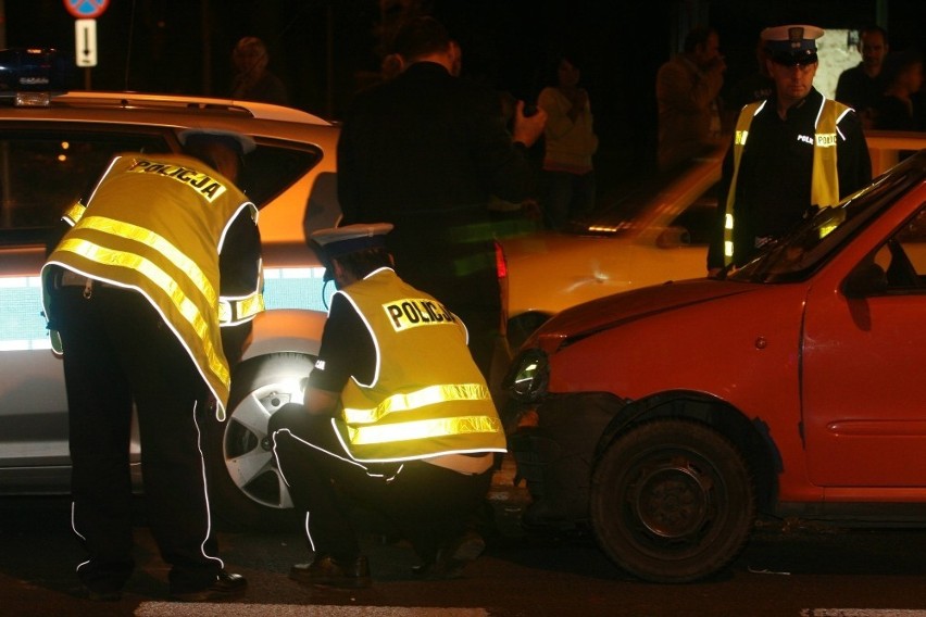 Wypadek w Chorzowie ana Batorego z radiowozem
