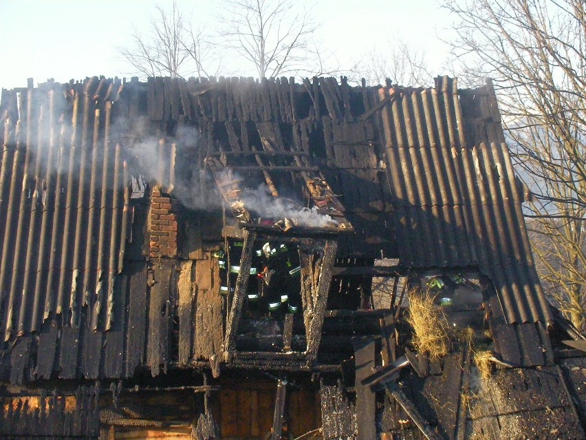 Zakopane: spłonął dom na Olczy [VIDEO, ZDJĘCIA]
