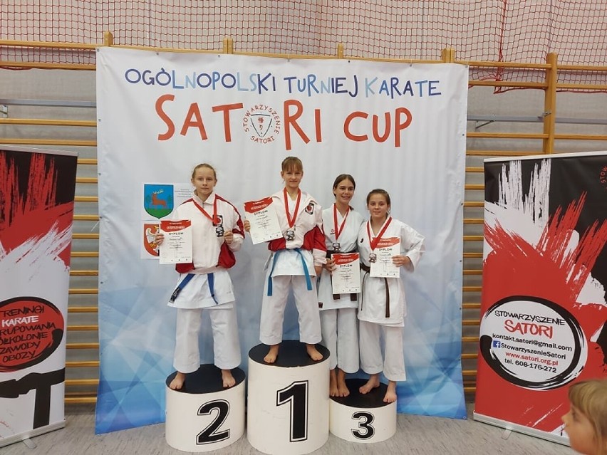 Gniezno. Klub Karate Inochi wraca z zawodów z kolejnymi medalami [FOTO]