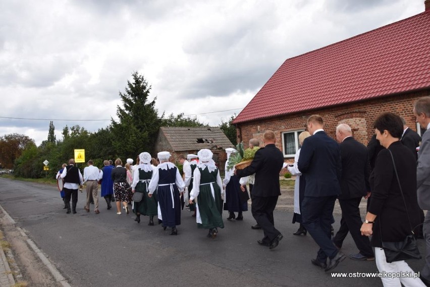 Dożynki parafialne w Łąkocinach
