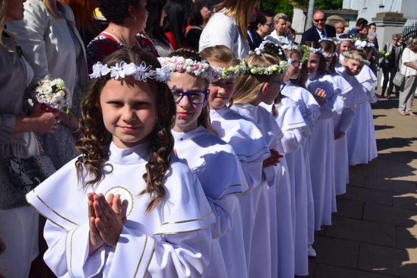 Pierwsza Komunia Święta w Parafii OO. Bernardynów przełożona 