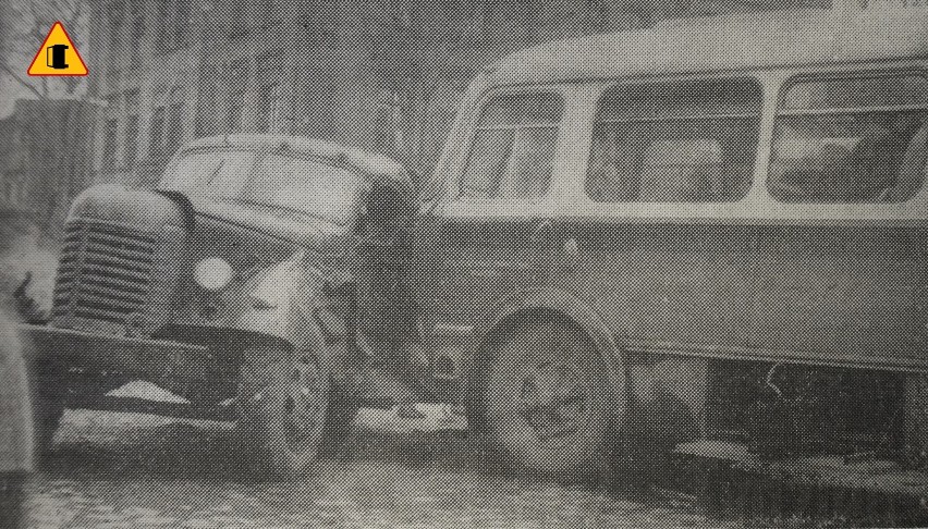 1962 r. Zderzenie ciężarówki ZIŁ 157 z autobusem Jelcz 043...