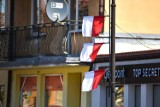 Wągrowiec hołdował Dniu Flagi Rzeczypospolitej Polskiej - biało-czerwone dumnie powiewały nad miastem