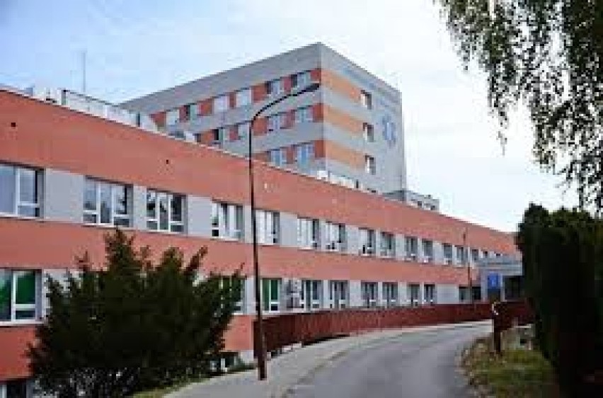 Koronawirus, Bełchatów. Żołnierze WOT będą od dziś pracować w szpitalu w Bełchatowie