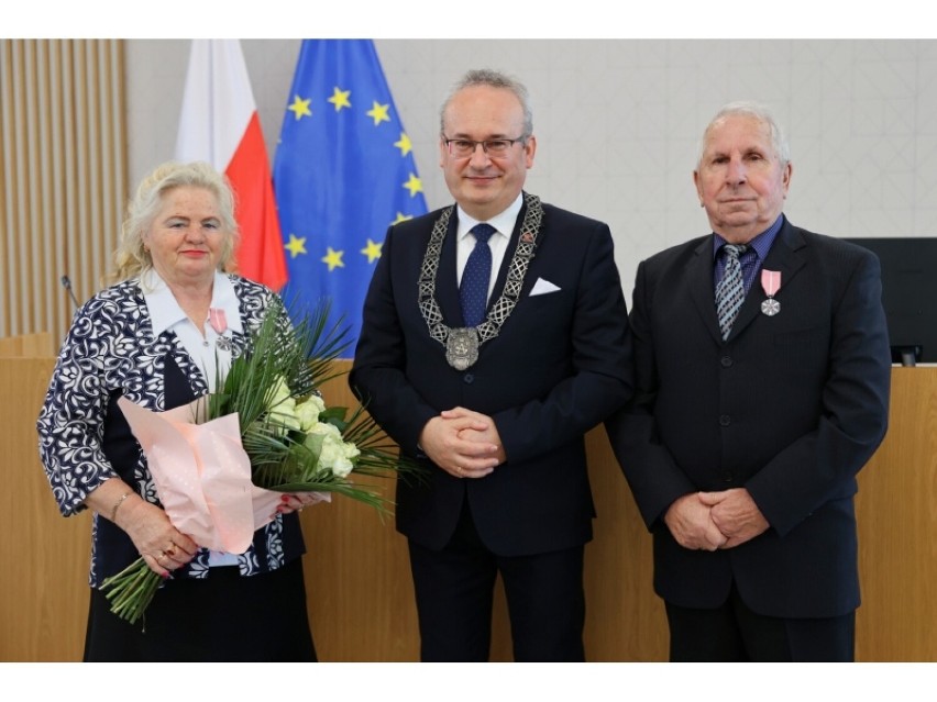 Sześć par z Augustowa otrzymało medale za długoletnie...