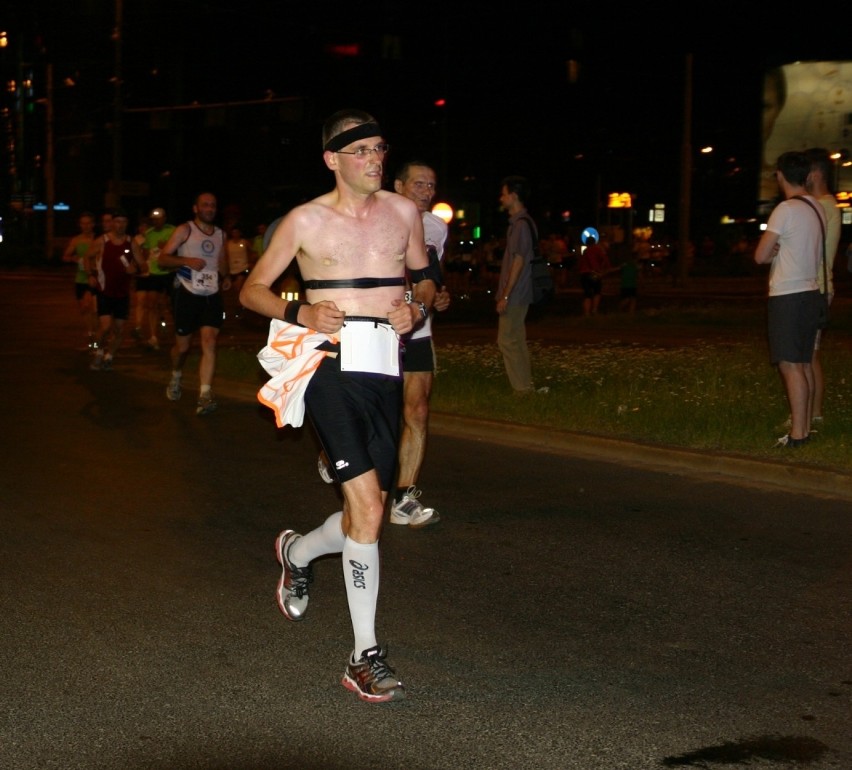 Nocny półmaraton we Wrocławiu - nielegalny