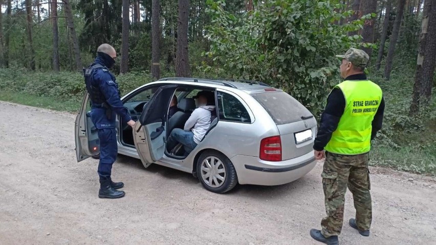 Straż graniczna. Pontonem przez jezioro graniczne - kolejne próby nielegalnego przedostania się do Polski