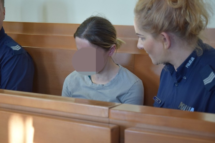 Wyrok na dzieciobójczynię odroczony przez sąd