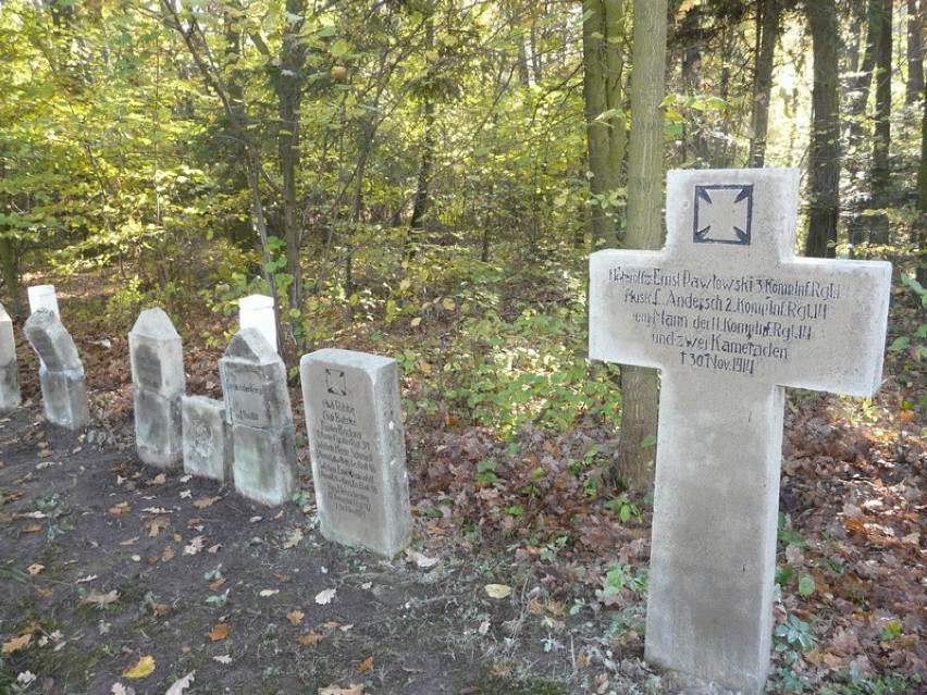 Cmentarz w Szadkowicach odnowiony