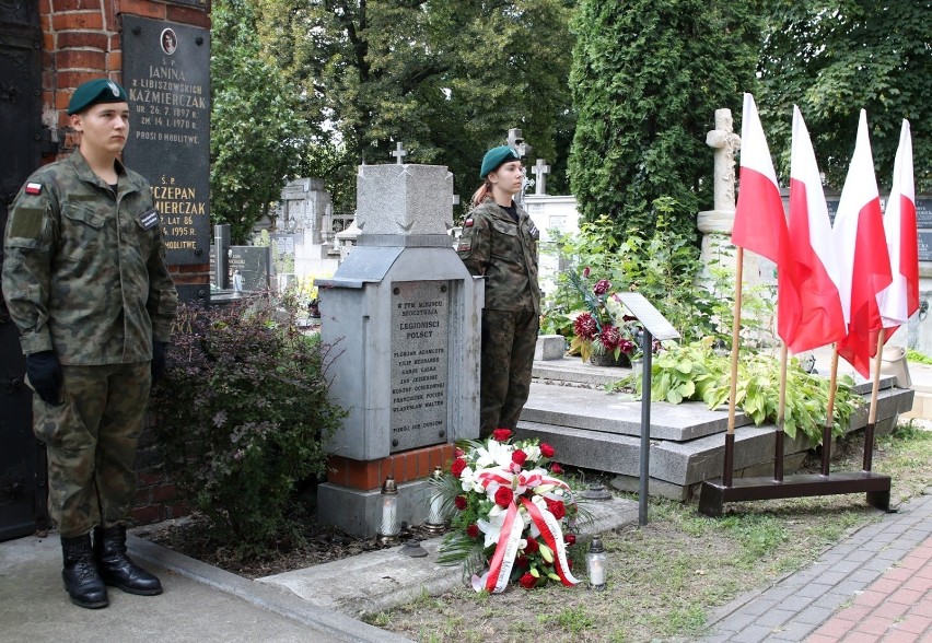 Kalisz pamiętał o 105. rocznicy wymarszu I Kompanii Kadrowej ZDJĘCIA