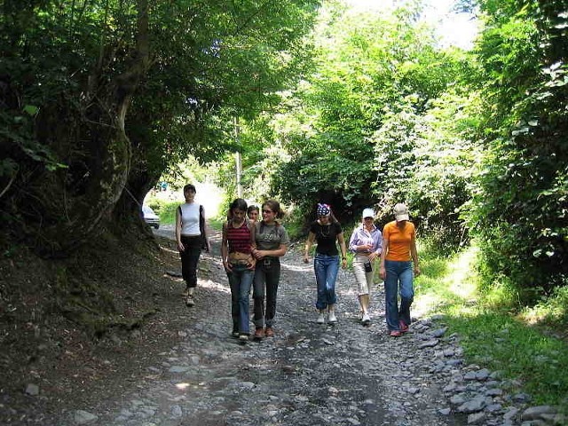 Źródło: http://commons.wikimedia.org/wiki/File:Walking.jpg