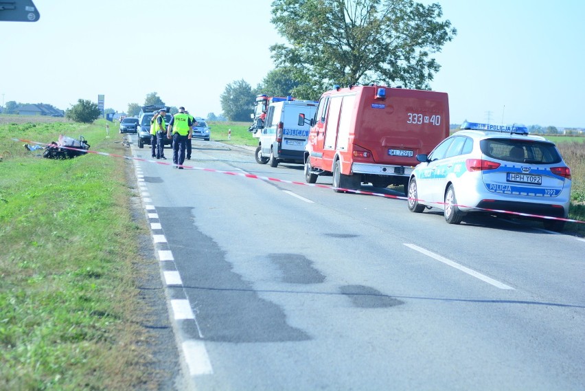 Dwie osoby ze Starachowic zginęły w Tragicznym wypadku w Wierzbicy, w powiecie radomskim