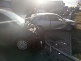 Jastrzębie: groźny wypadek na ul. Pszczyńskiej. Audi zderzyło się z oplem. Kierowca nie ustąpił pierwszeństwa. Pojechał na pamięć?