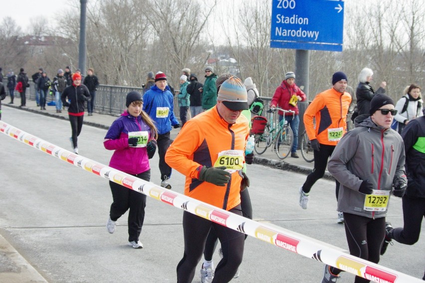 8 PÓŁMARATON WARSZAWSKI 2013 ZDJĘCIA UCZESTNIKÓW