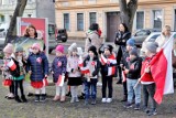 Jastrowie uczciło Narodowe Święto Niepodległości manifestacją niepodległościową na Placu Jana Pawła II