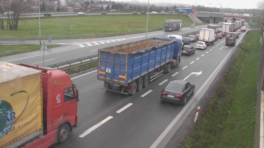 Uwaga kierowcy, zator na autostradzie A4