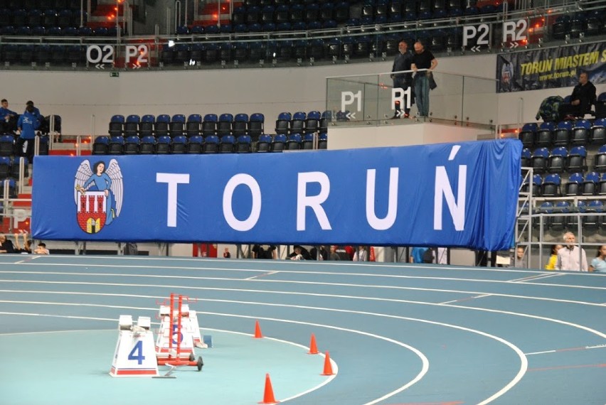 Na podium w Toruniu stanęli: Amelia Zochniak i Mateusz...