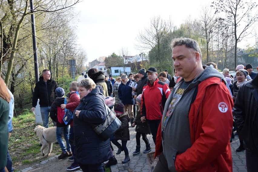 Jak wyglądał i gdzie znajdował się kraśnicki zamek? Mieszkańcy na wycieczce szlakiem historii miasta Kraśnik